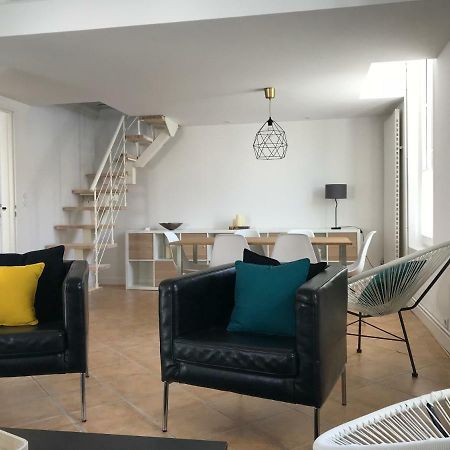La Rochelle Villa ลาโรแชล ภายนอก รูปภาพ
