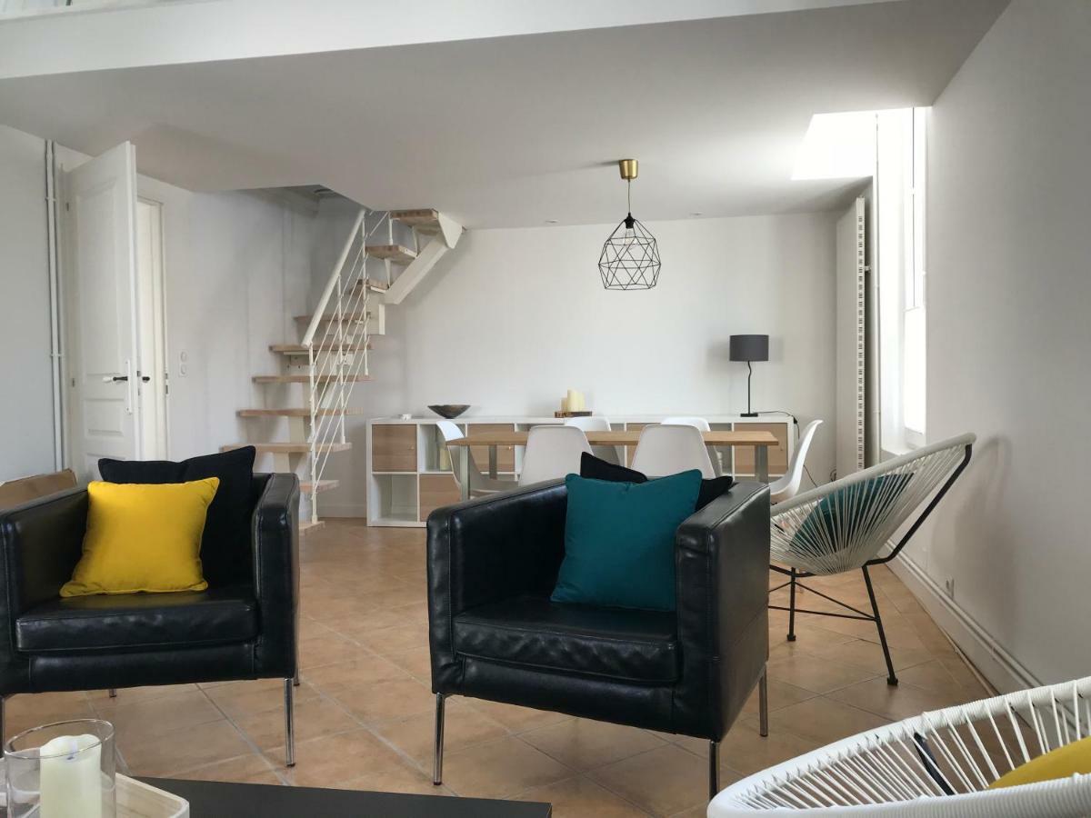 La Rochelle Villa ลาโรแชล ภายนอก รูปภาพ