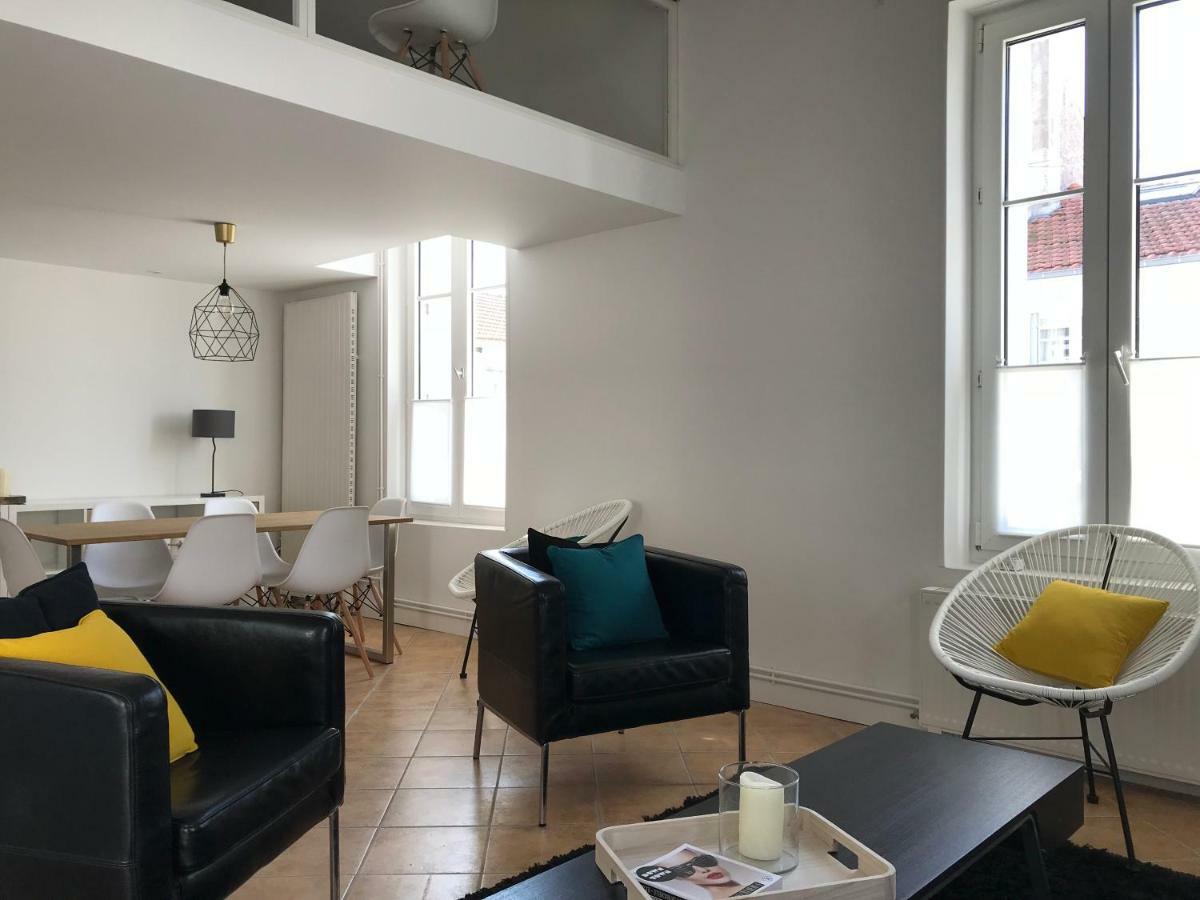 La Rochelle Villa ลาโรแชล ภายนอก รูปภาพ