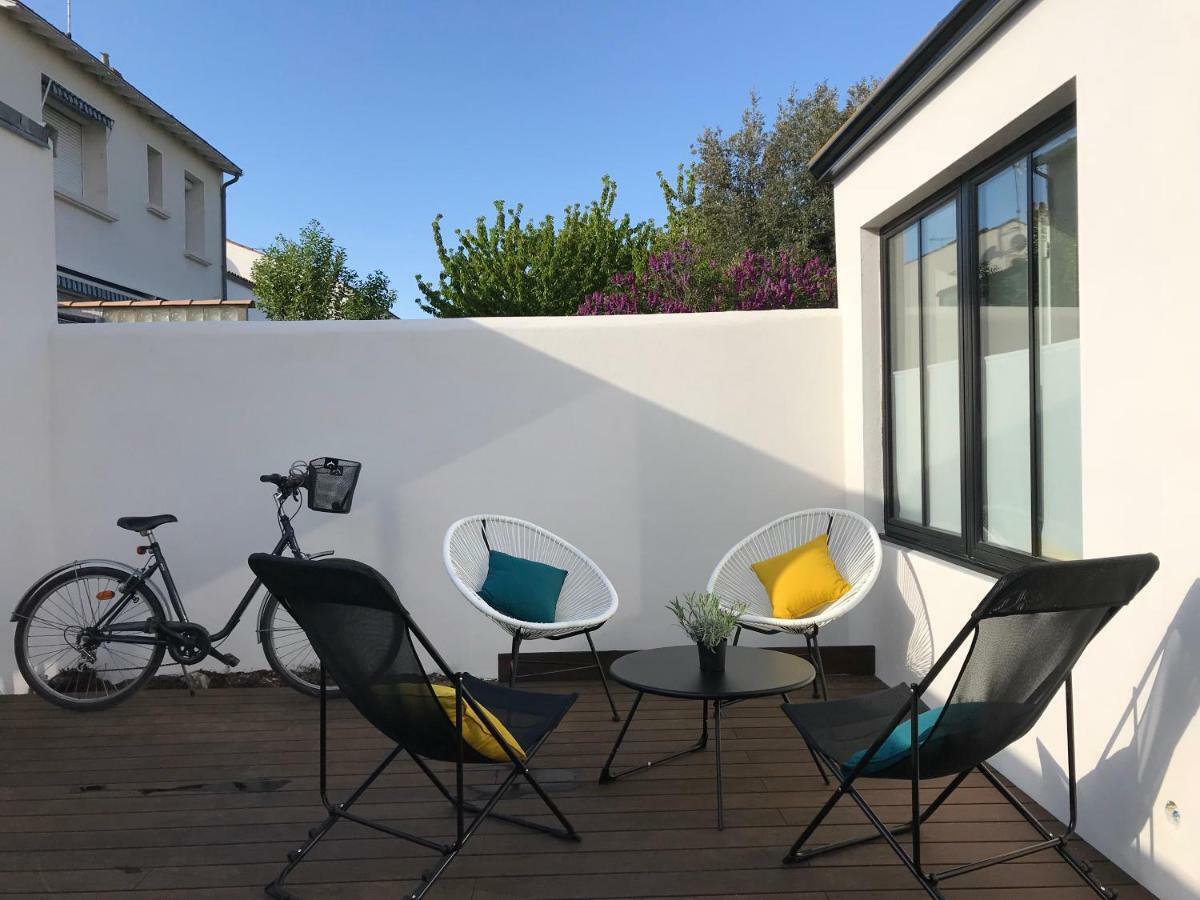 La Rochelle Villa ลาโรแชล ภายนอก รูปภาพ