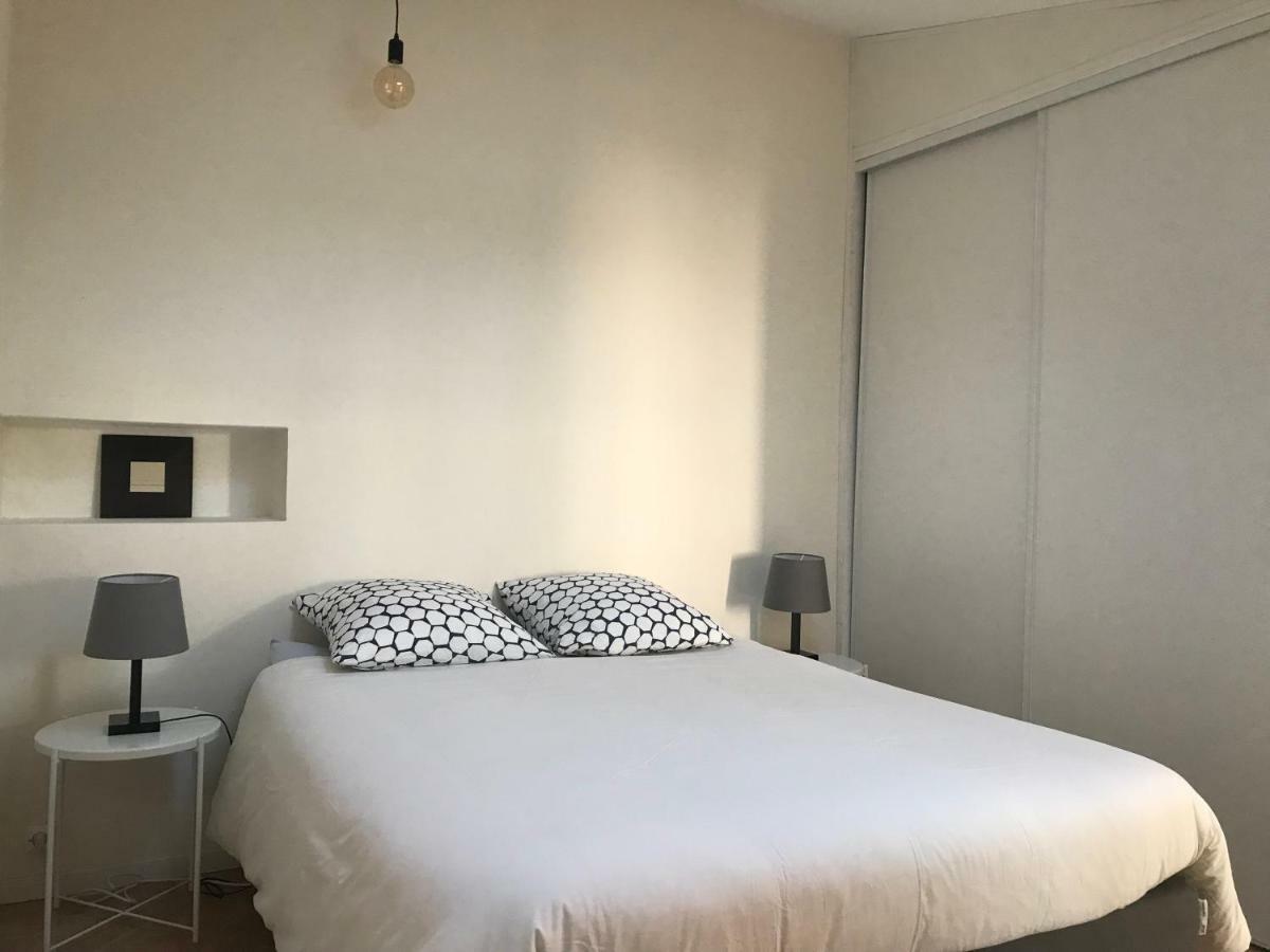 La Rochelle Villa ลาโรแชล ภายนอก รูปภาพ